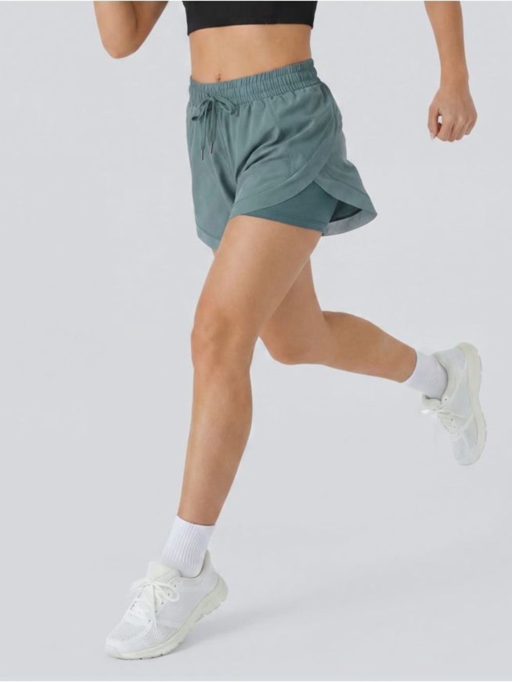 NWOT HALARA Women's Mid Rise Drawstring Mesh 2-in-1 Flowy Running Shorts 5'